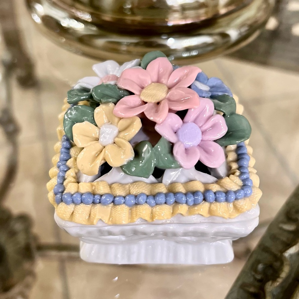 Porcelain Pink & Yellow Floral Trinket In Weaved Basket  3”